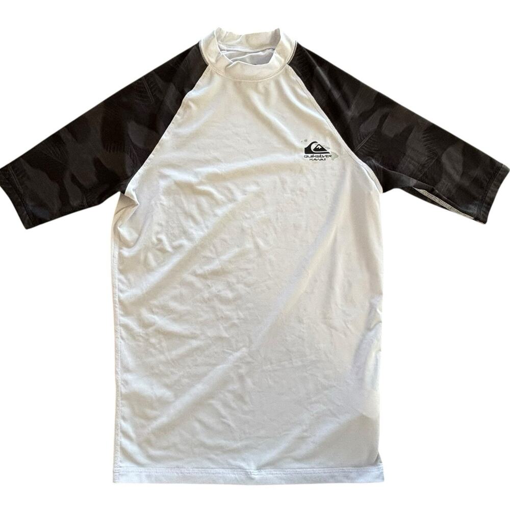 Quicksilver Rash Guard Shirt Medium Gray White Color Block Surfing Short Sleeve